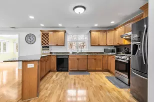 216 Rangeway, Billerica, MA 01862 - Photo 9