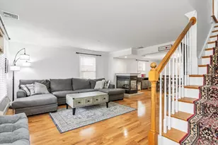 216 Rangeway, Billerica, MA 01862 - Photo 3