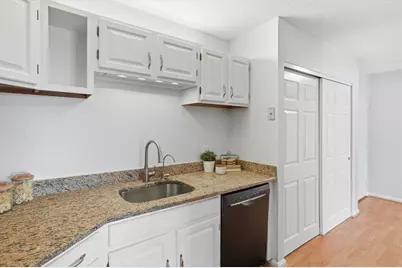 314 Riverside Ave #408, Medford, MA 02155 - Photo 9