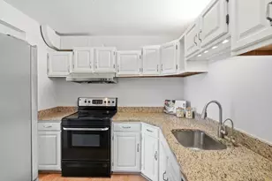 314 Riverside Ave, Medford, MA 02155 - Photo 9