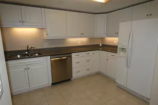 380 Place Ln, Woburn, MA 01801 - Photo 7