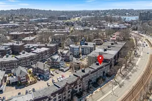1742 Commonwealth Ave, Boston, MA 02135 - Photo 27