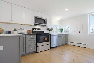 142 Whiting St, Lunenburg, MA 01462 - Photo 9