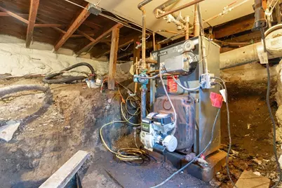 142 Whiting St, Lunenburg, MA 01462 - Photo 23