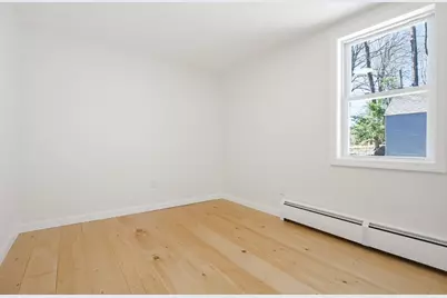 142 Whiting St, Lunenburg, MA 01462 - Photo 21