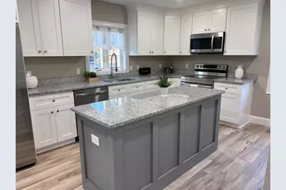 150 W Main Street #1, Millbury, MA 01527 - Photo 5