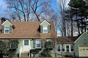 9 Howe Ave, Shrewsbury, MA 01545 - Photo 1