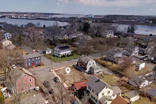 35 Felt St, Salem, MA 01970 - Photo 1