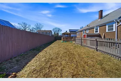 52 Worthen St, Swansea, MA 02777 - Photo 31