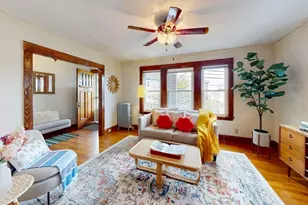 11 Sterling St, Somerville, MA 02144 - Photo 5