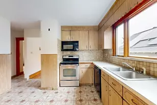 11 Sterling St, Somerville, MA 02144 - Photo 23