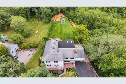 409 Haverhill St, Reading, MA 01867 - Photo 41