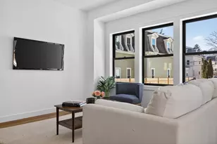 16 Hamlet St, Somerville, MA 02143 - Photo 5