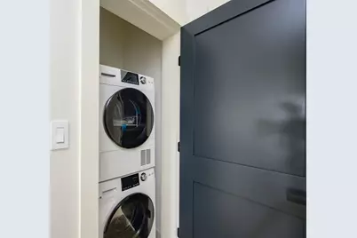 21 Tanglewood Road #2, Boston, MA 02124 - Photo 23