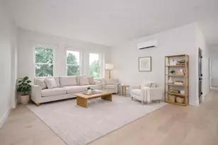 21 Tanglewood Rd, Boston, MA 02124 - Photo 11