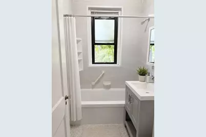 189 Chestnut Hill Ave #14, Boston, MA 02135 - Photo 9
