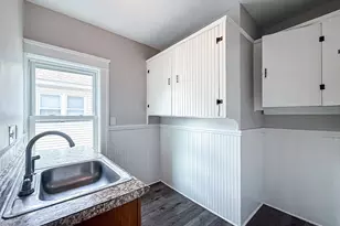 18 Ellsworth St, Worcester, MA 01610 - Photo 5