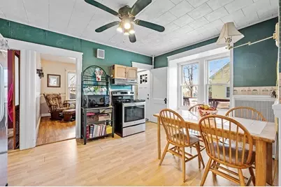 55 Standish St, Worcester, MA 01604 - Photo 11