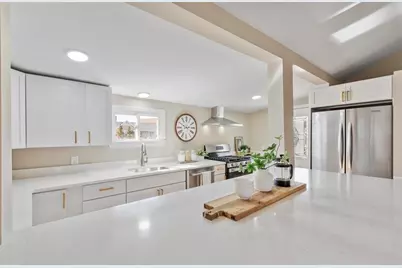 270 Northern Blvd, Newburyport, MA 01950 - Photo 9