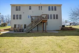 16 Blackstone Ln, Grafton, MA 01560 - Photo 23