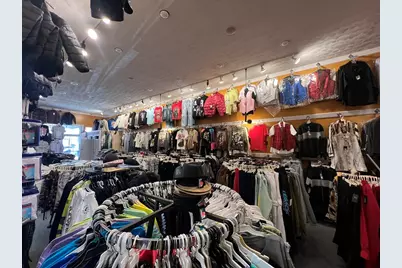 1515 Acushnet Avenue, New Bedford, MA 02746 - Photo 9