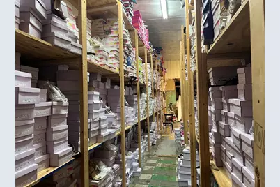 1515 Acushnet Avenue, New Bedford, MA 02746 - Photo 11