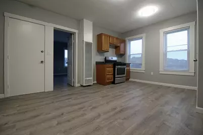 125 Grove St, Clinton, MA 01510 - Photo 9