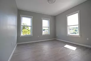 125 Grove St, Clinton, MA 01510 - Photo 11