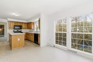 50 Highland St, Taunton, MA 02780 - Photo 7