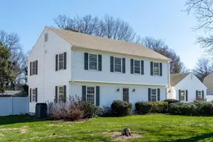 252 Pinewood Dr, Longmeadow, MA 01106 - Photo 31