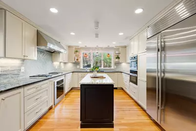 199 Country Rd, Weston, MA 02493 - Photo 11