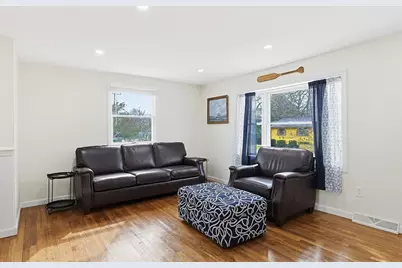 21 Heritage Cir, Falmouth, MA 02536 - Photo 9