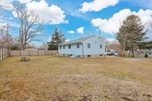 21 Heritage Cir, Falmouth, MA 02536 - Photo 27