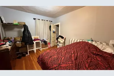 70 Vale St, Worcester, MA 01604 - Photo 11