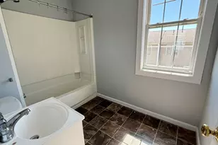 70 Vale St, Worcester, MA 01604 - Photo 25