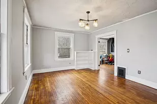 23 Bradford St, Salem, MA 01970 - Photo 11