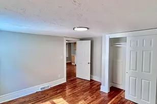 10 Franklin St, Medway, MA 02053 - Photo 23