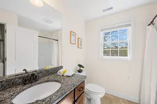 4 Kensington Way, Tewksbury, MA 01876 - Photo 11