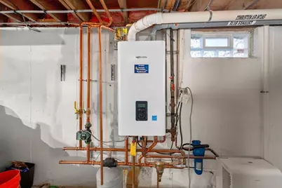 113 Johnson St, Somerset, MA 02726 - Photo 19