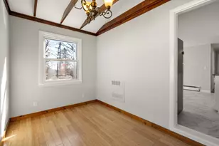 113 Johnson St, Somerset, MA 02726 - Photo 9