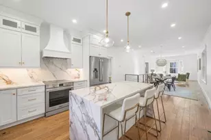 31 Houghton St, Somerville, MA 02143 - Photo 1