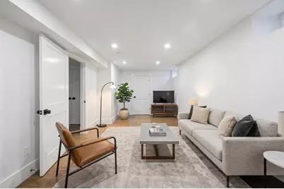 31 Houghton St #A, Somerville, MA 02143 - Photo 9