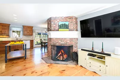 10 Hunters Trl, Sandwich, MA 02563 - Photo 3