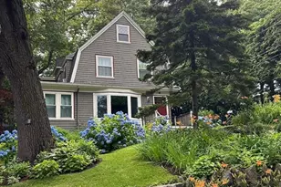 11 Lincoln St, Arlington, MA 02476 - Photo 3