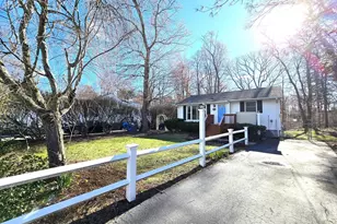 595 South St, Holbrook, MA 02343 - Photo 1