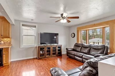 53 Laurel Hill Rd, Southbridge, MA 01550 - Photo 3