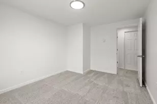 855 S Main St, Bellingham, MA 02019 - Photo 17