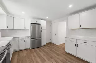 855 S Main St, Bellingham, MA 02019 - Photo 9