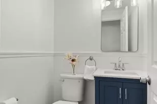 855 S Main St, Bellingham, MA 02019 - Photo 11