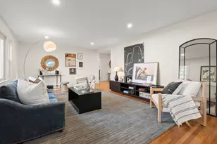 632 Neponset St Ext, Norwood, MA 02062 - Photo 9